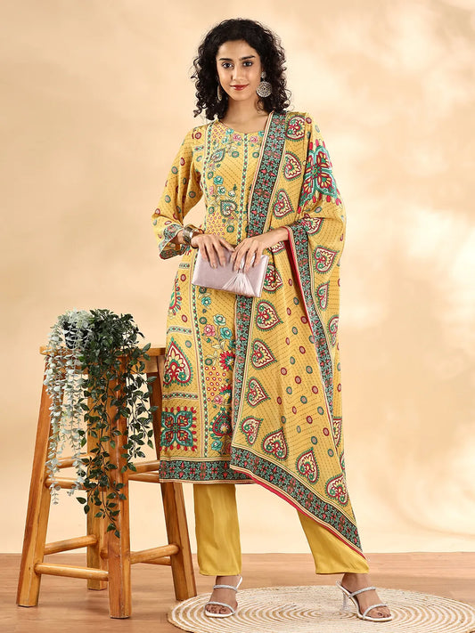 Yellow Silk Crepe Cutdana_Work Straight Kurta Dupatta Pant Set-Yufta Store-6136SKDYLM