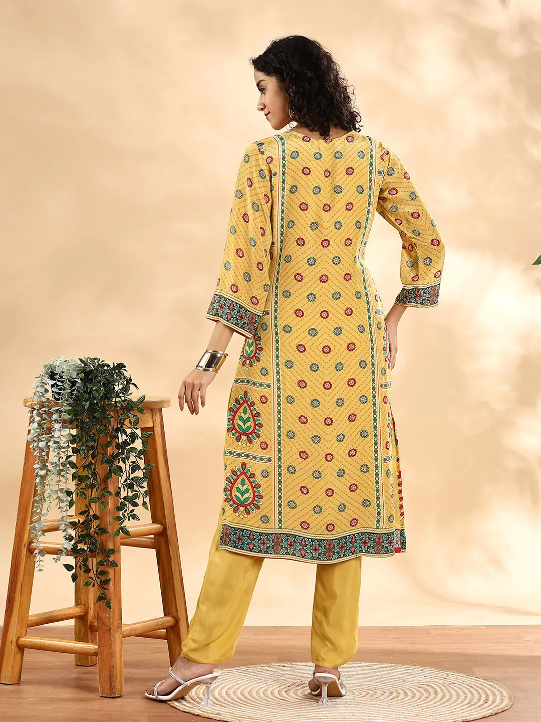 Yellow Silk Crepe Cutdana_Work Straight Kurta Dupatta Pant Set-Yufta Store-6136SKDYLM