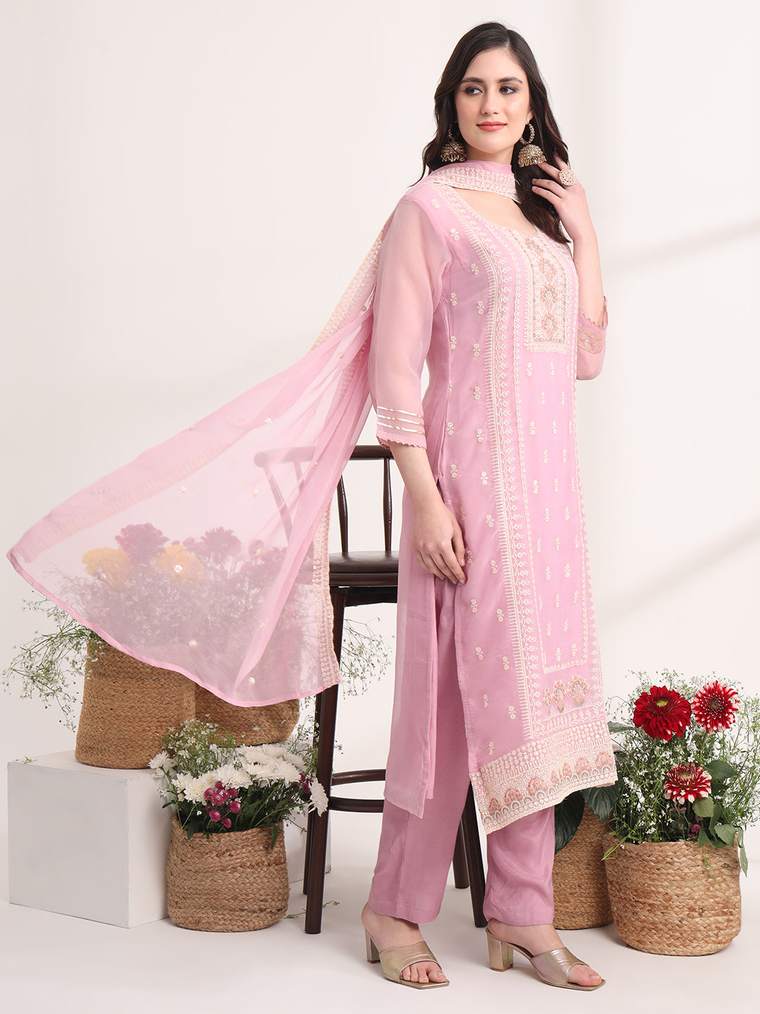 Lavender Embroidered Silk Blend Straight Kurta Dupatta Set for a Chic Look