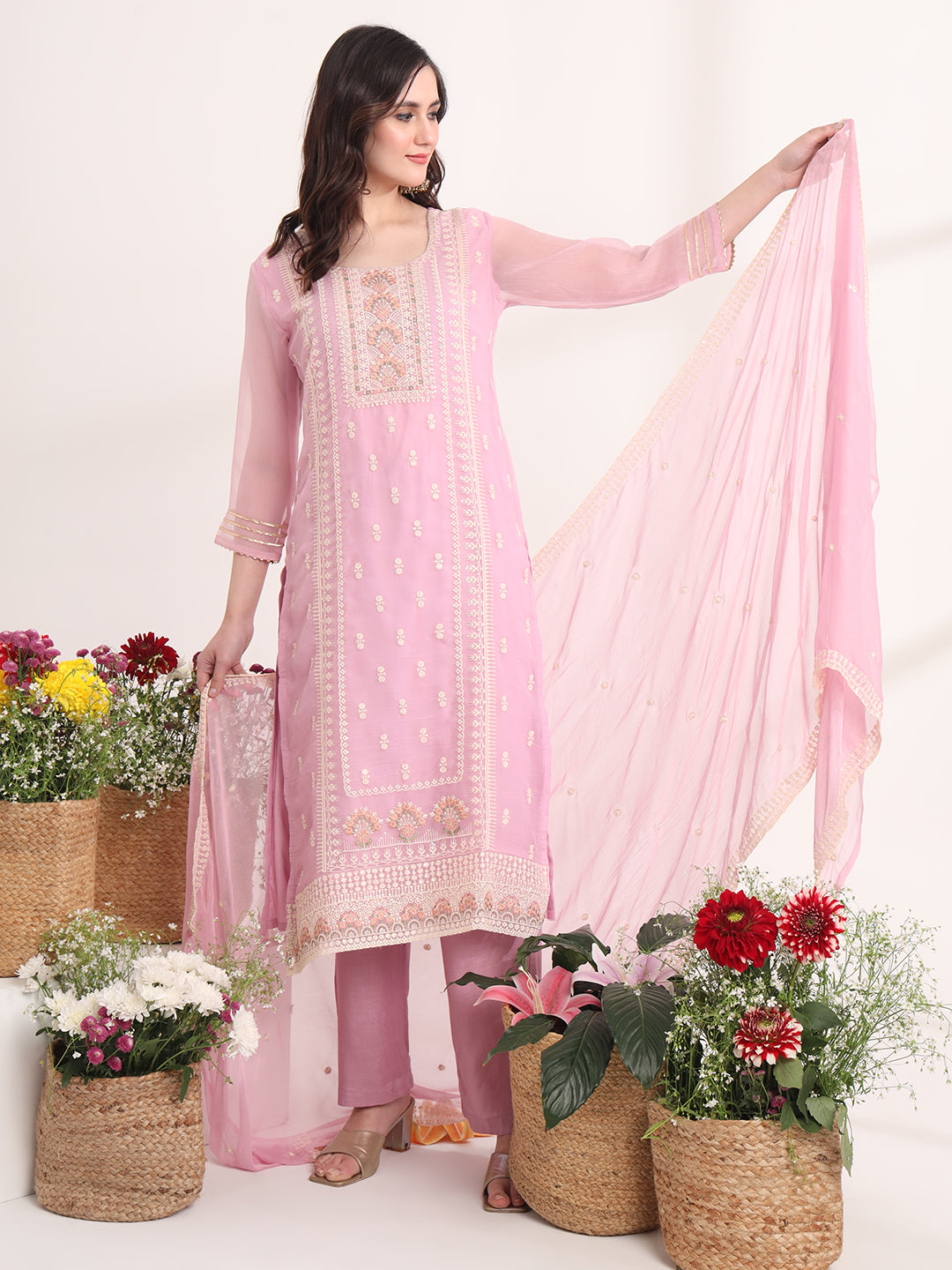 Lavender Embroidered Silk Blend Straight Kurta Dupatta Set for a Chic Look