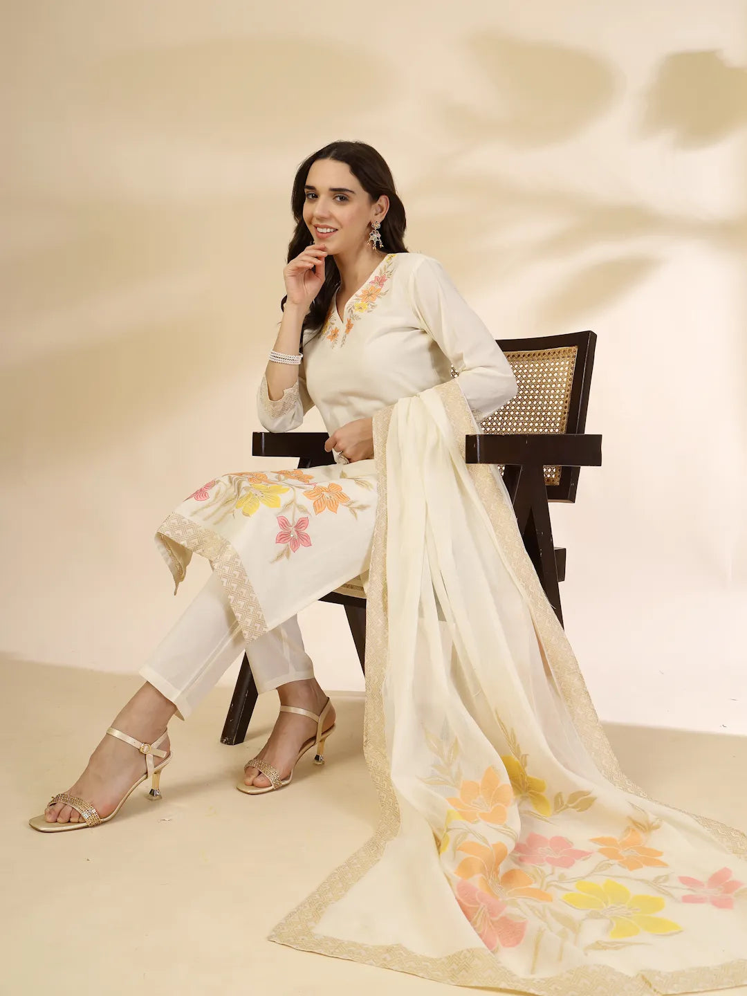 Off-White Handloom Cotton Jacquard Kurta Set with Thread Work, Pant & Dupatta