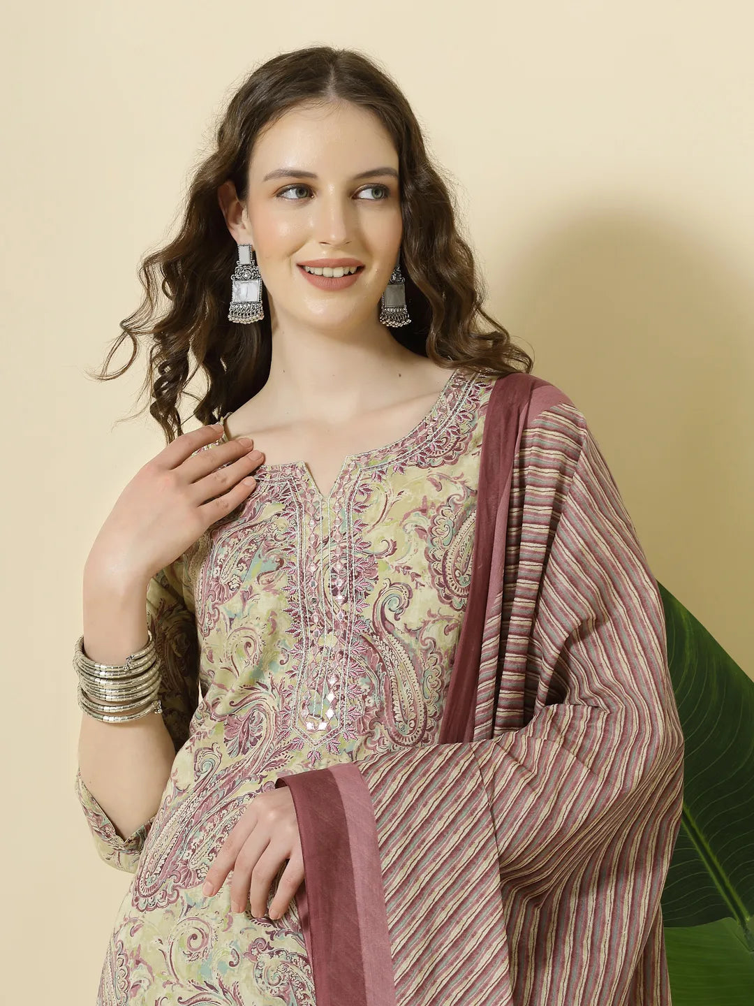 Regal Purple Paisley Print Kurta Set that Brings a Luxe Ethnic Look