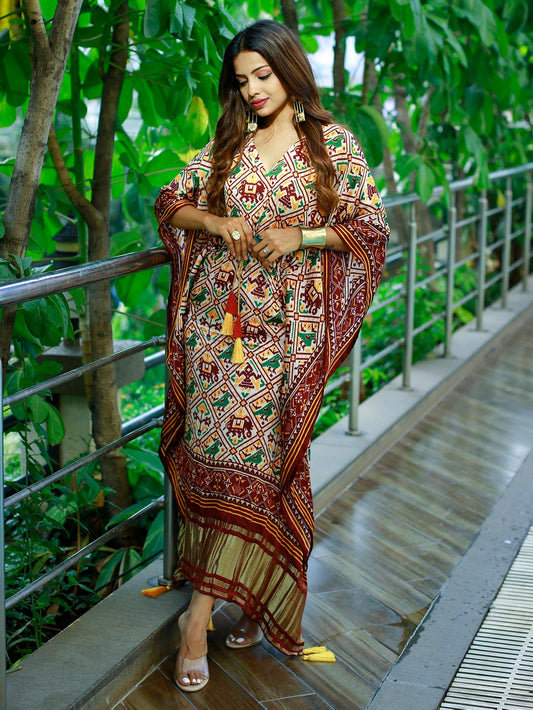 Digital Bandhej Print Kaftan in Maroon Color