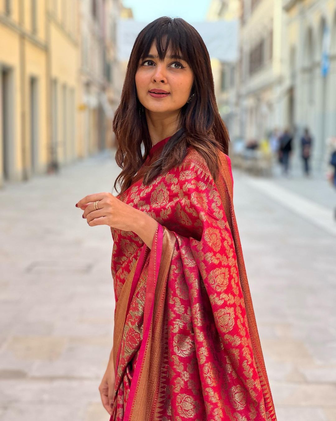 Elegant Ethnic Red Pure Soft Silk Saree with Moiety Blouse