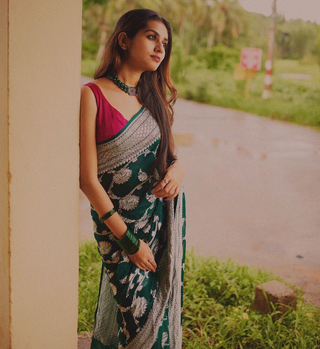 Quintessential Dark Green Banarasi Silk Saree with Magnificent Blouse