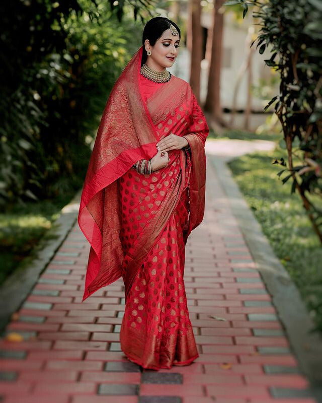 Stunning Red Pure Soft Silk Saree with Complementary Blouse